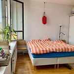 The Nest - Feels Like Home - Quiet And Bright
